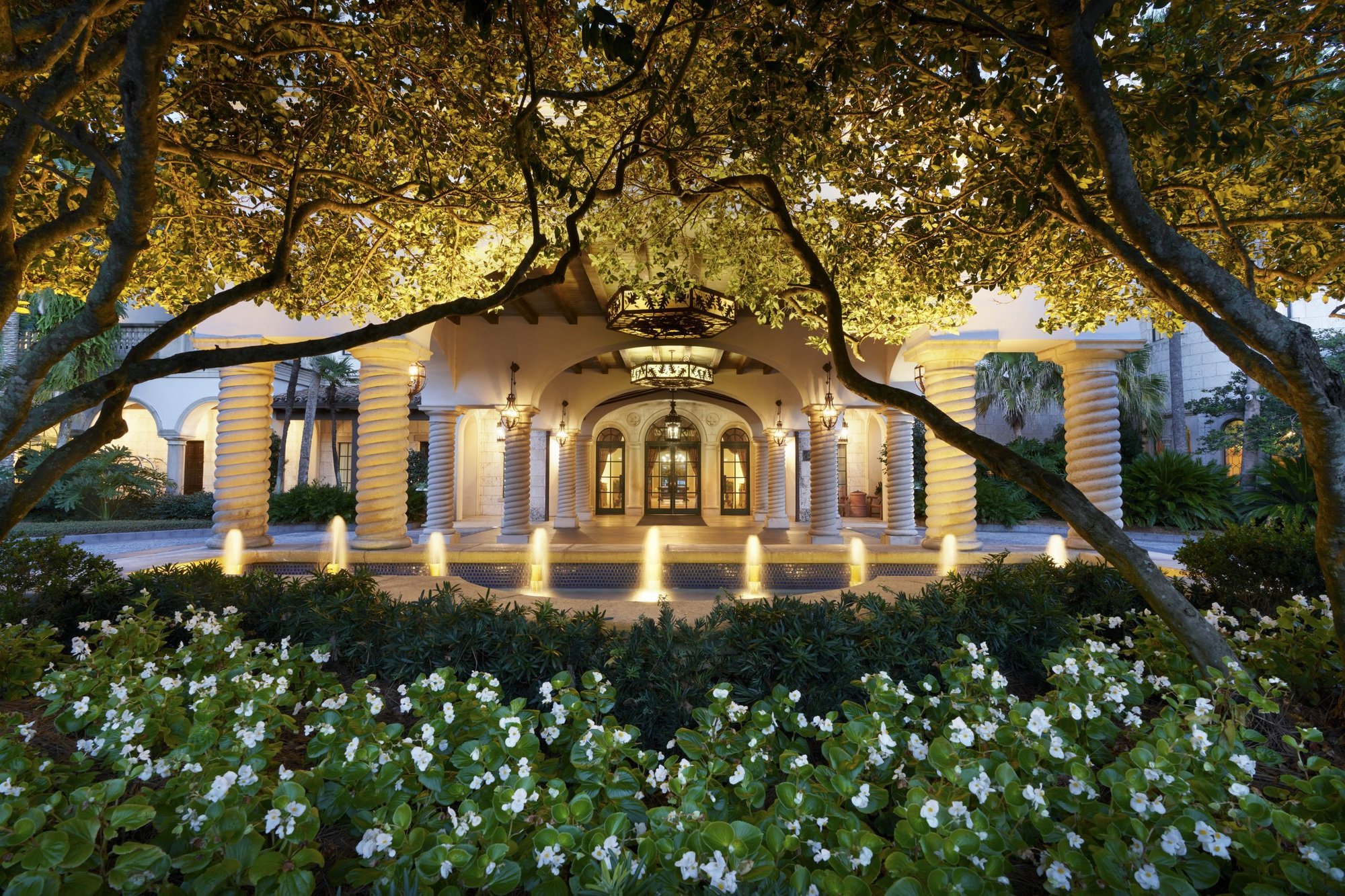 The-Cloister-Main-Building-Entrance-Fountain-scaled